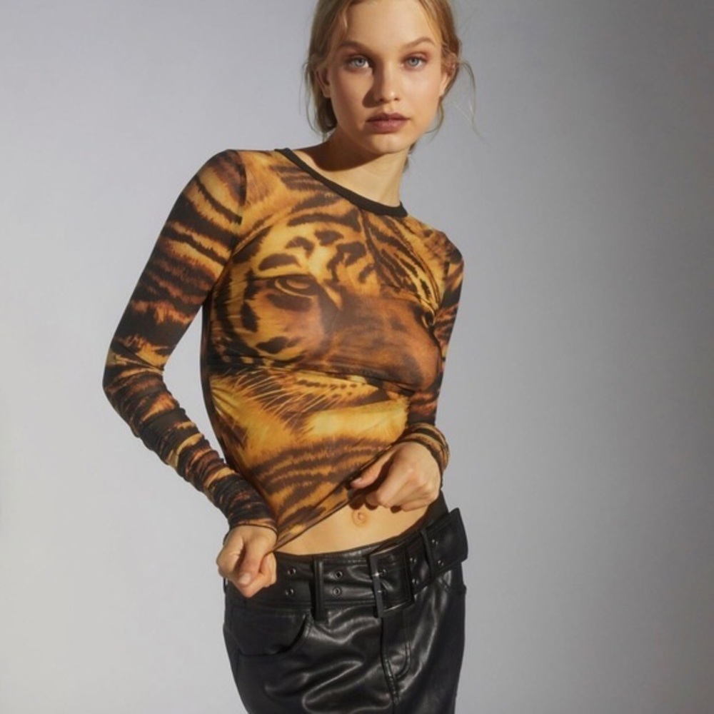 Urban Outfitters mesh tiger print long sleeve 🐅